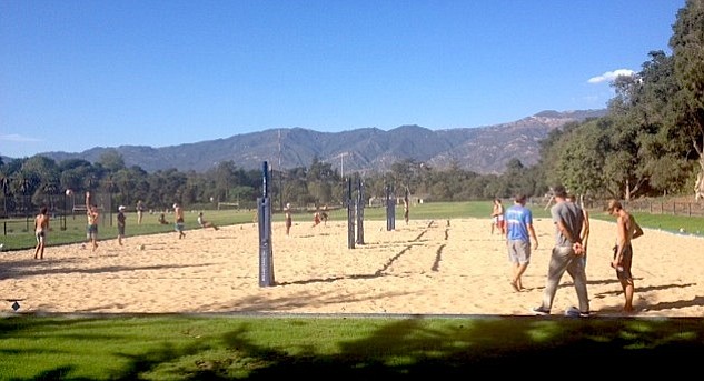 Laguna Blanca Gets Sand Volleyball Courts
