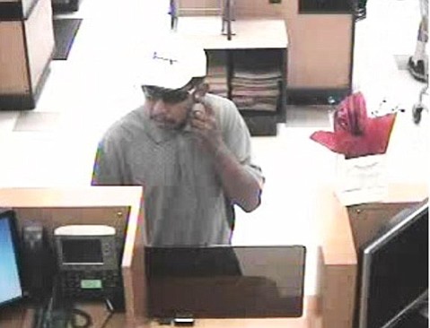 Man Robs Bank Inside Goleta Ralphs Store