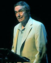 Bradford Dillman read a surreal Roald Dahl story about wine tasting for this month's installment of Speaking of Stories.