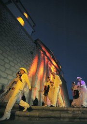 La Fiesta Pequena at the Santa Barbara Mission kicks off Old Spanish Days August 4, 2011