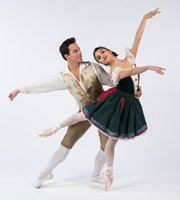 <b>High-Ho:</b> Ryan Camou dances the roll of the Prince, and Lilit Hogtanian portrays Snow White in State Street Ballet's take on the fairy tale.