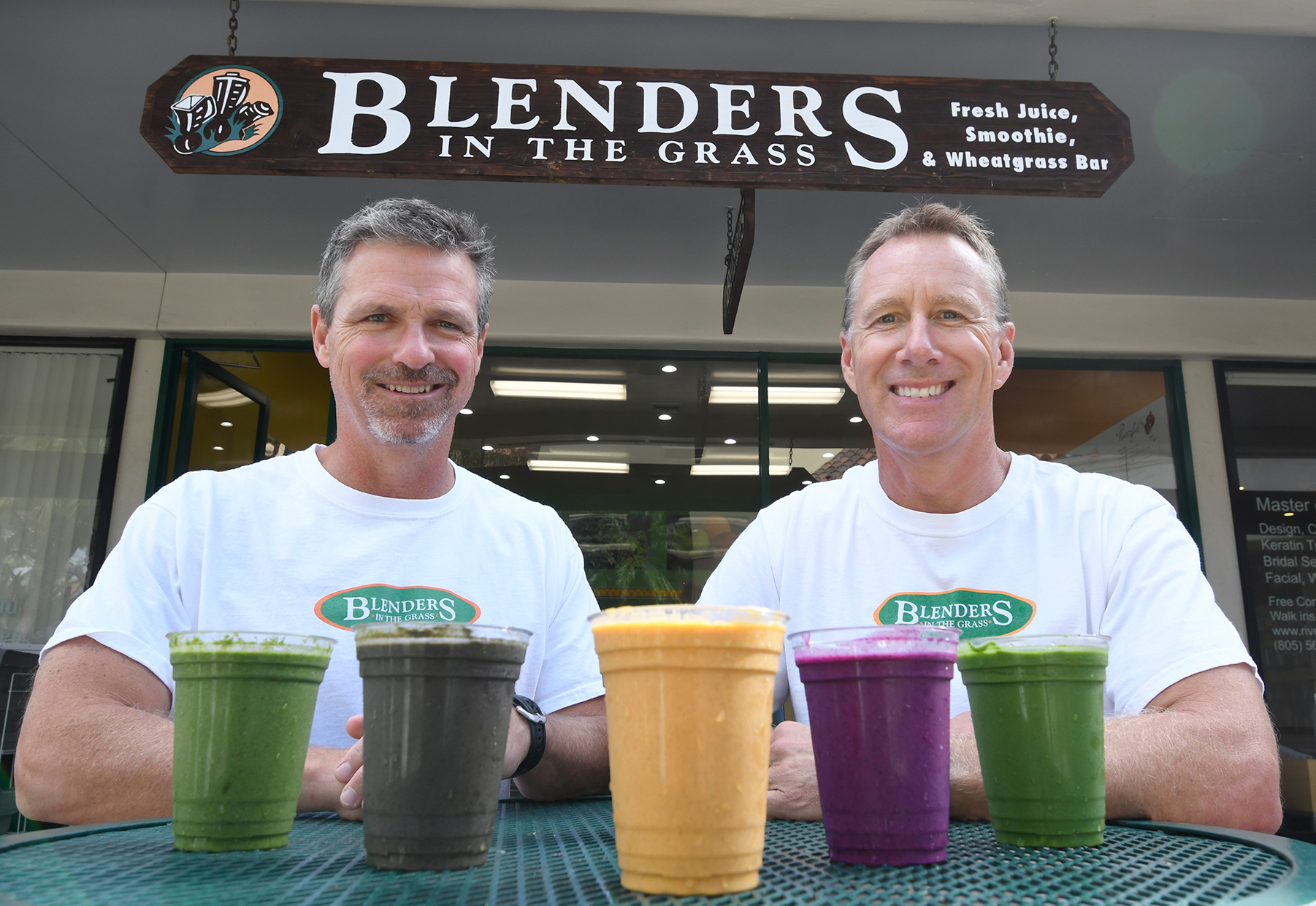 Blenders in the Grass Grows Healthier