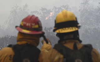 Firefighters staged at the San Ysidro Ranch Saturday morning. (Dec. 16, 2017)