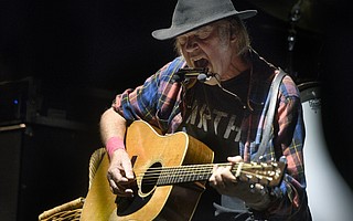 Neil Young at his 2015 Santa Barbara Bowl show