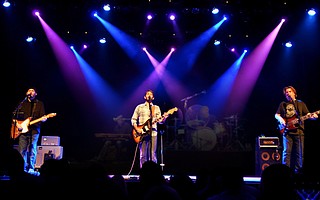 Toad the Wet Sprocket plays live at the Libbey Bowl