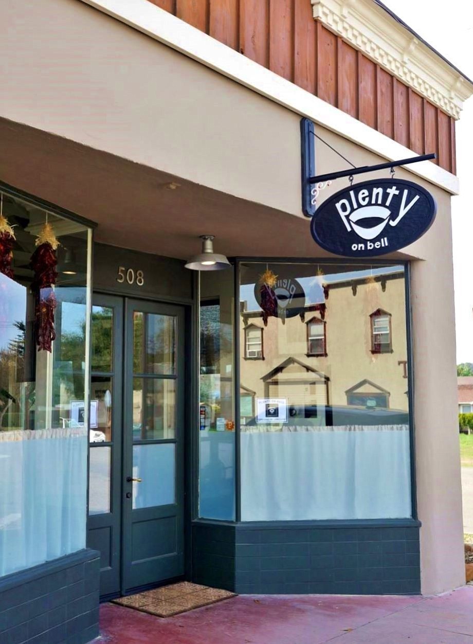 Eat, Play, Love Los Alamos Supports Library