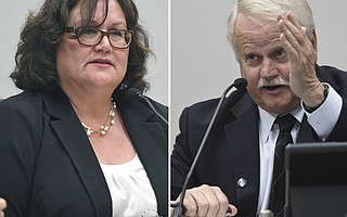 Mayor Cathy Murillo and Councilmember Randy Rowse started the meeting far apart and stayed that way throughout.